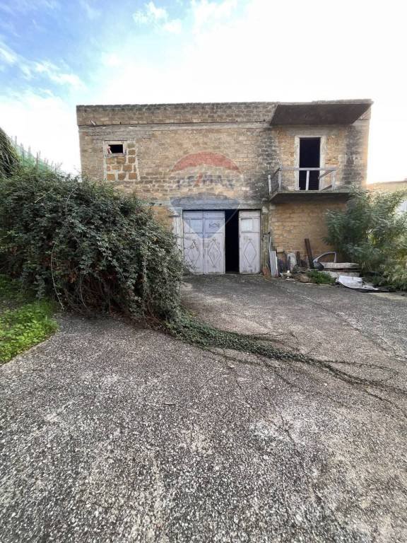 casa indipendente in vendita a Favara