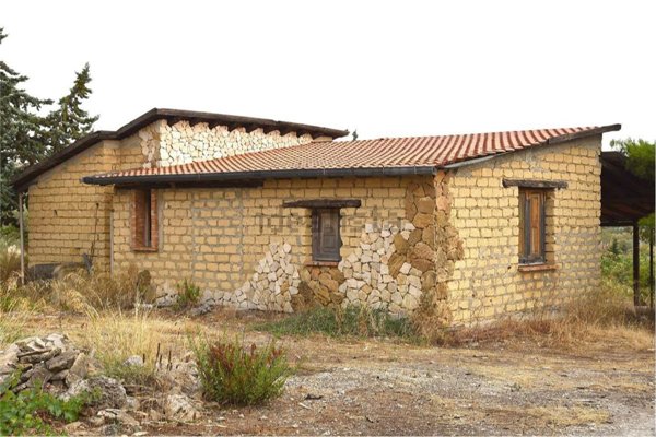 appartamento in vendita a Favara