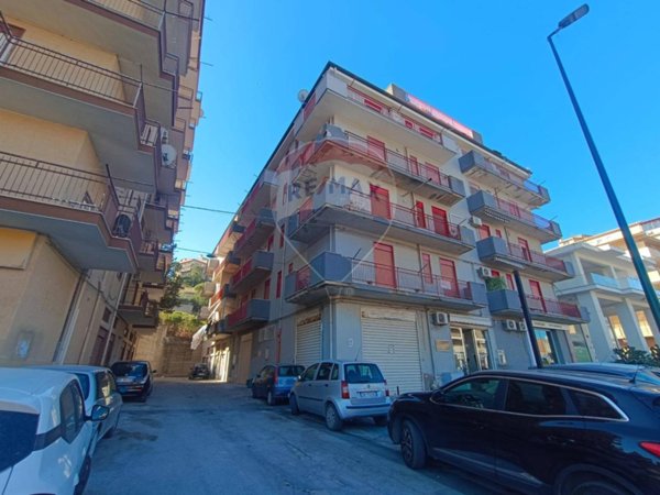 appartamento in vendita a Favara