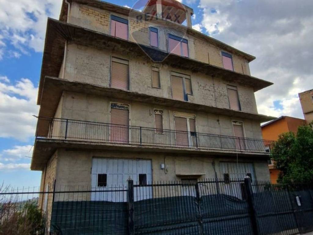 casa indipendente in vendita a Favara
