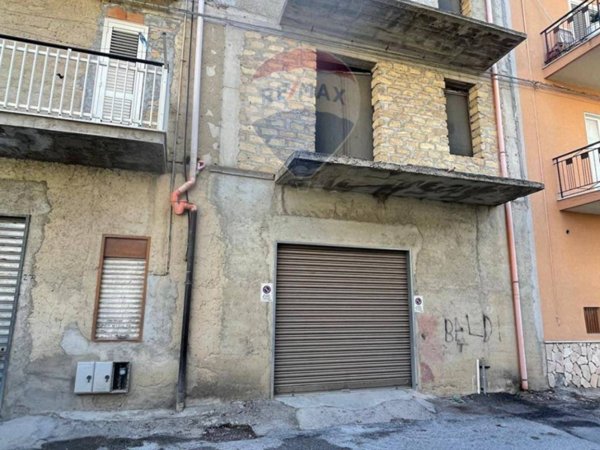casa indipendente in vendita a Favara