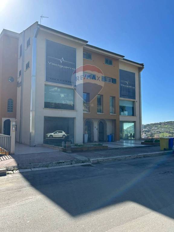 negozio in vendita a Favara
