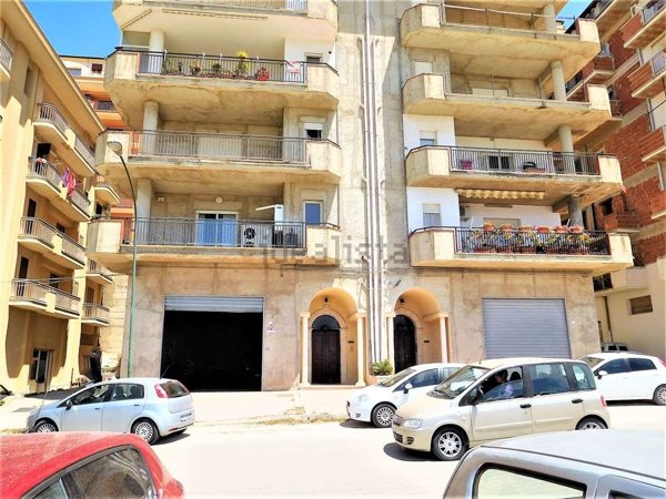 casa indipendente in vendita a Favara