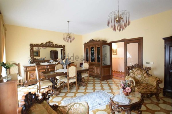 appartamento in vendita a Favara