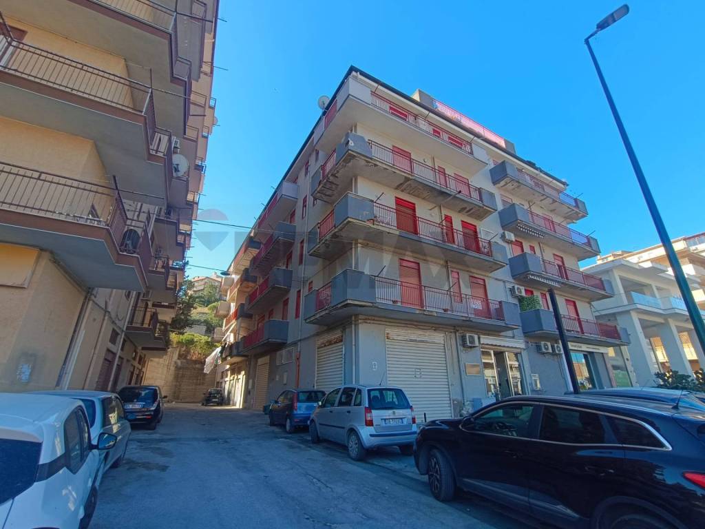 appartamento in vendita a Favara