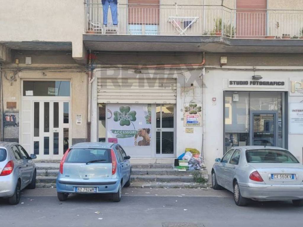 negozio in vendita a Favara