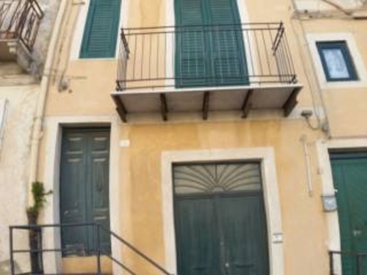 casa indipendente in vendita a Favara