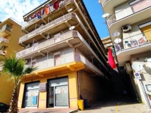 appartamento in vendita a Favara