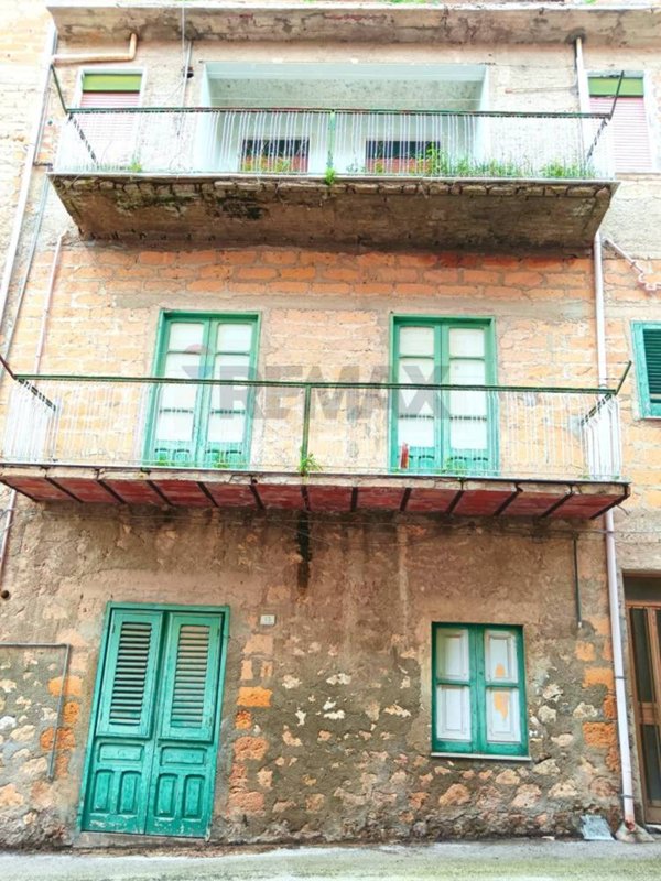 casa indipendente in vendita a Favara