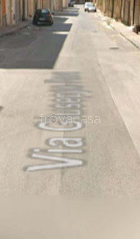 locale di sgombero in vendita a Favara