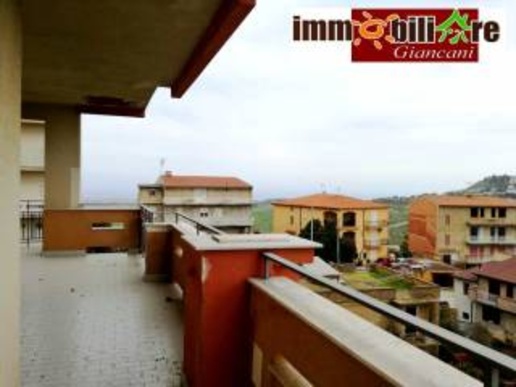 appartamento in vendita a Favara