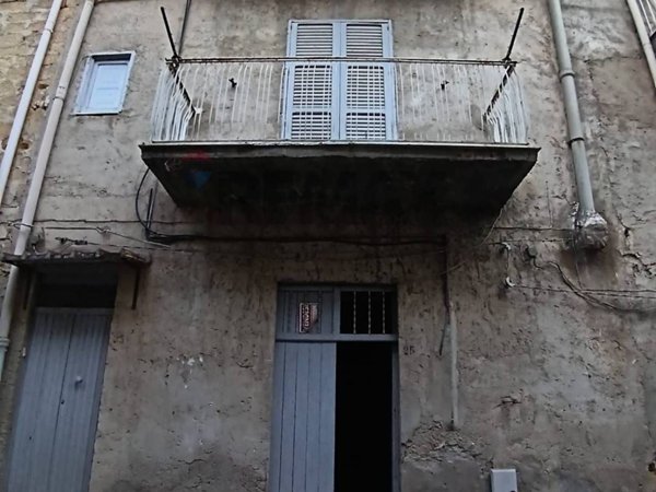 casa indipendente in vendita a Favara