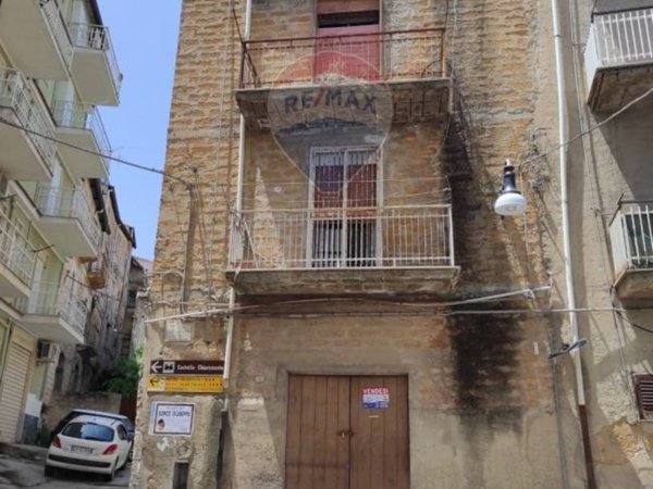 casa indipendente in vendita a Favara