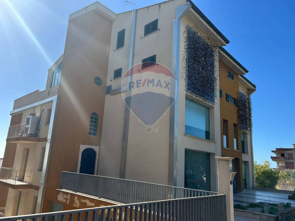 negozio in vendita a Favara