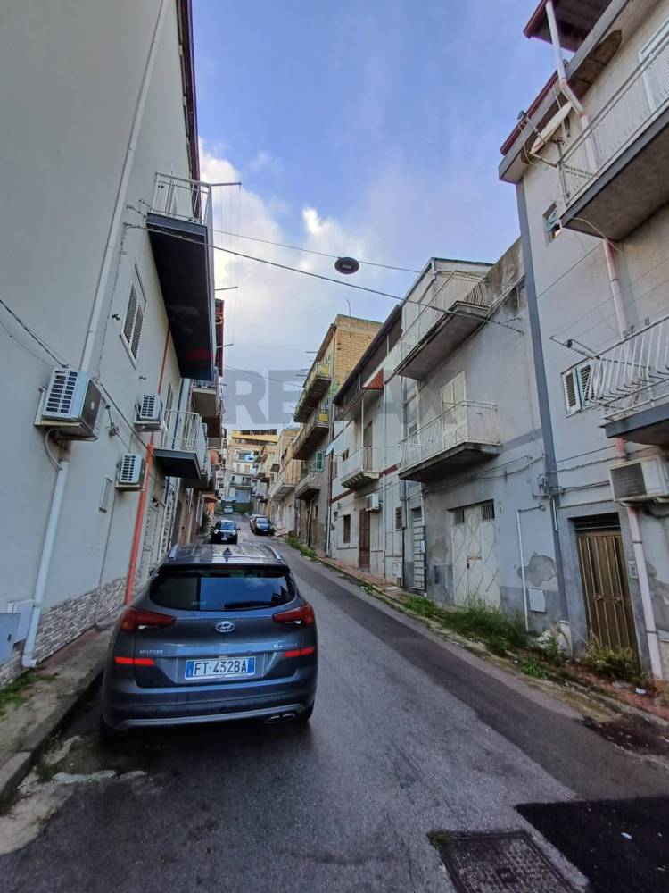casa indipendente in vendita a Favara