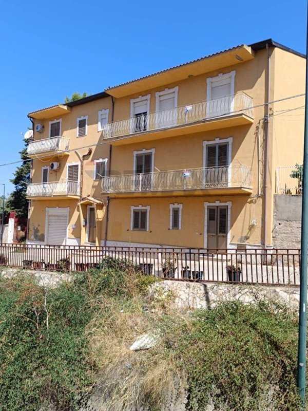 appartamento in vendita a Favara