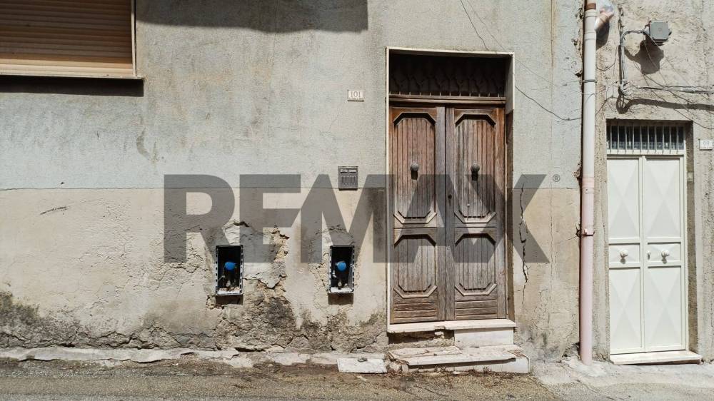 casa indipendente in vendita a Favara