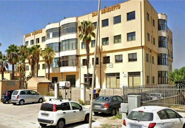 locale di sgombero in vendita a Favara