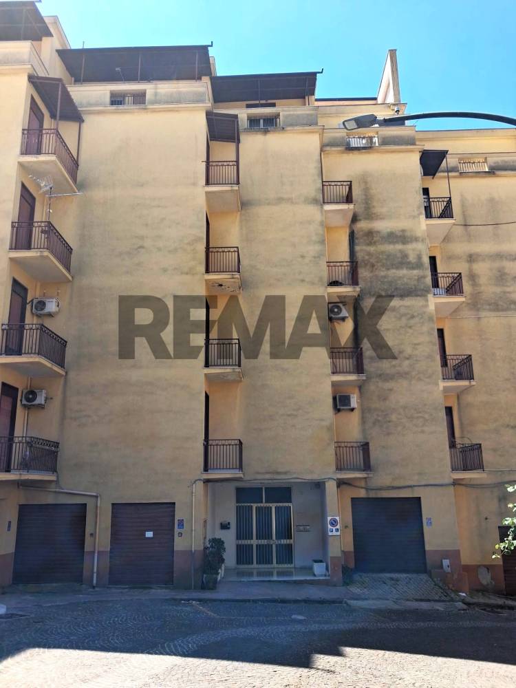 appartamento in vendita a Favara