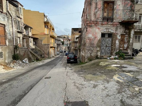 casa indipendente in vendita a Favara