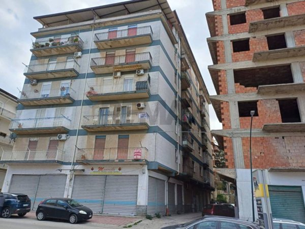 appartamento in vendita a Favara