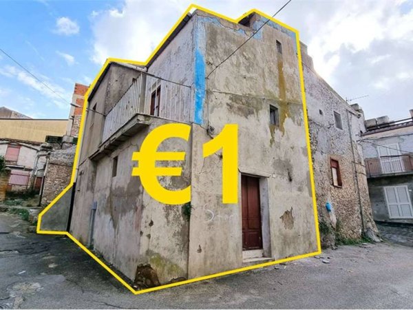casa indipendente in vendita a Grotte