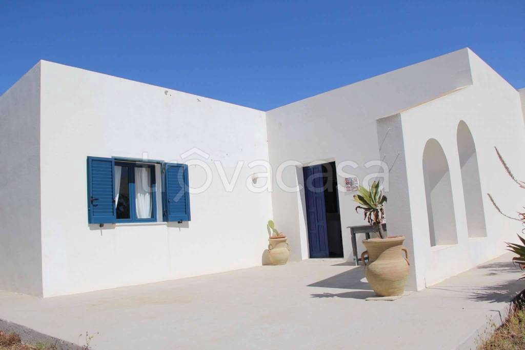 casa indipendente in vendita a Lampedusa e Linosa in zona Linosa