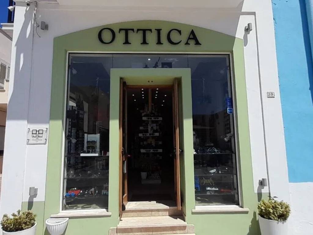 quadrivano in vendita a Lampedusa e Linosa in zona Lampedusa