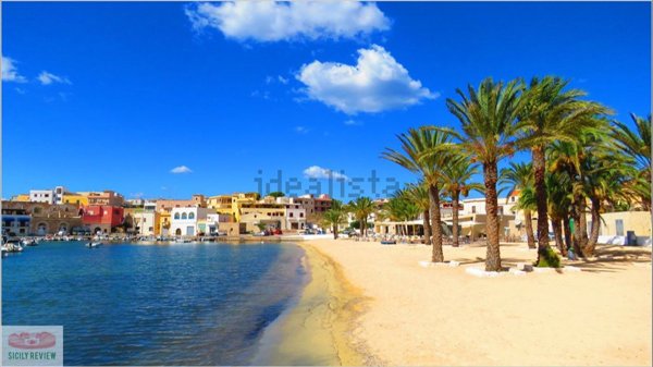 terreno edificabile in vendita a Lampedusa e Linosa in zona Lampedusa