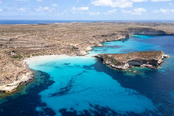 casa indipendente in vendita a Lampedusa e Linosa