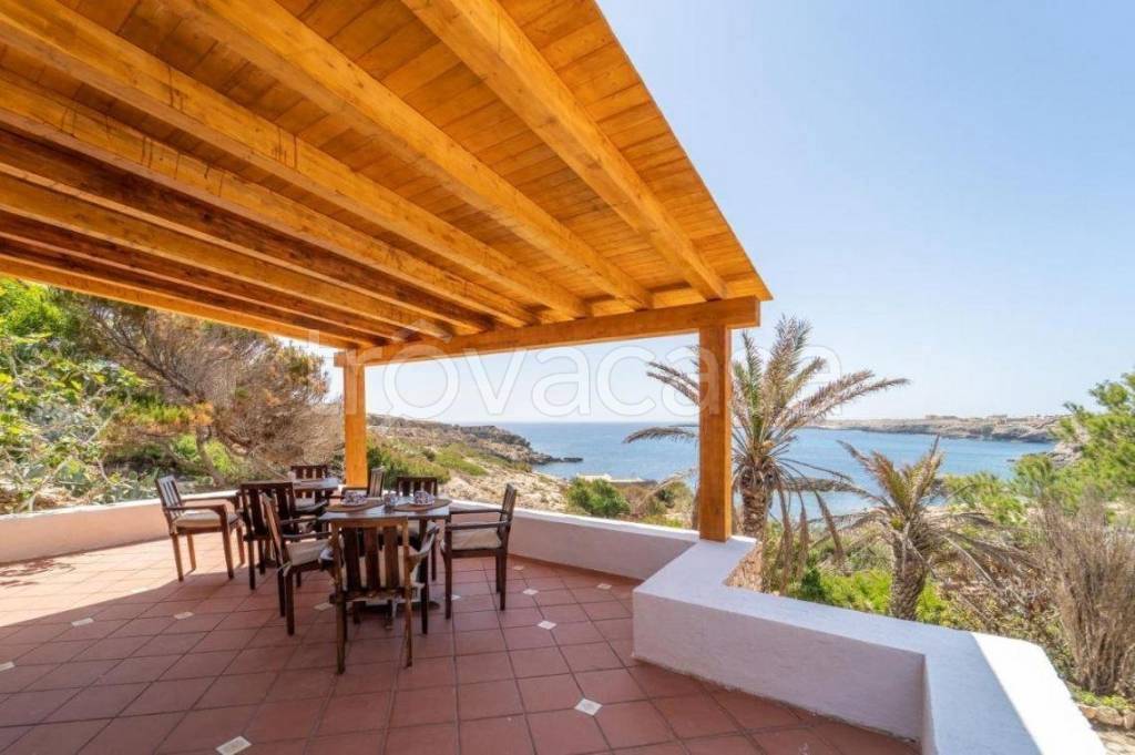 casa indipendente in vendita a Lampedusa e Linosa