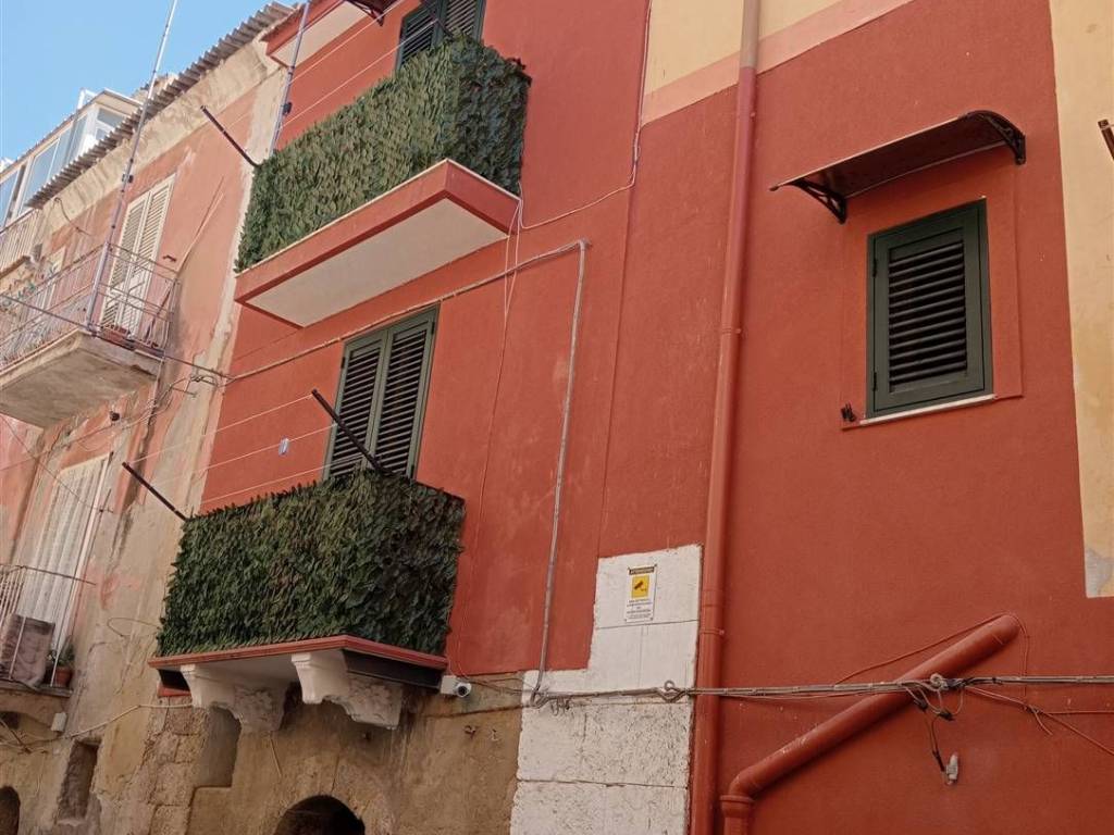 intera palazzina in vendita a Licata