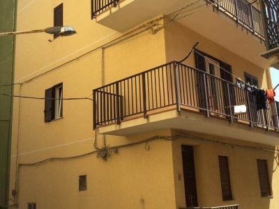 intera palazzina in vendita a Licata