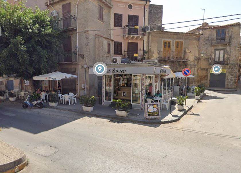 negozio in vendita a Licata