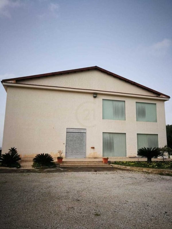 negozio in vendita a Licata