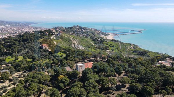 casa indipendente in vendita a Licata