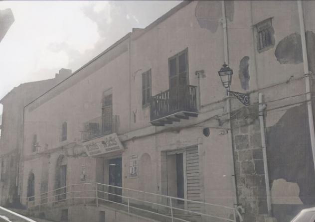 pentavano in vendita a Licata
