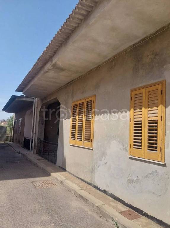 casa indipendente in vendita a Licata