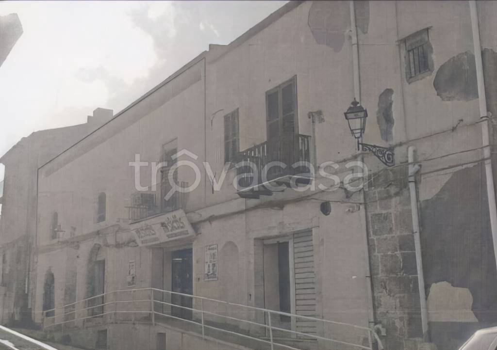 locale commerciale in vendita a Licata