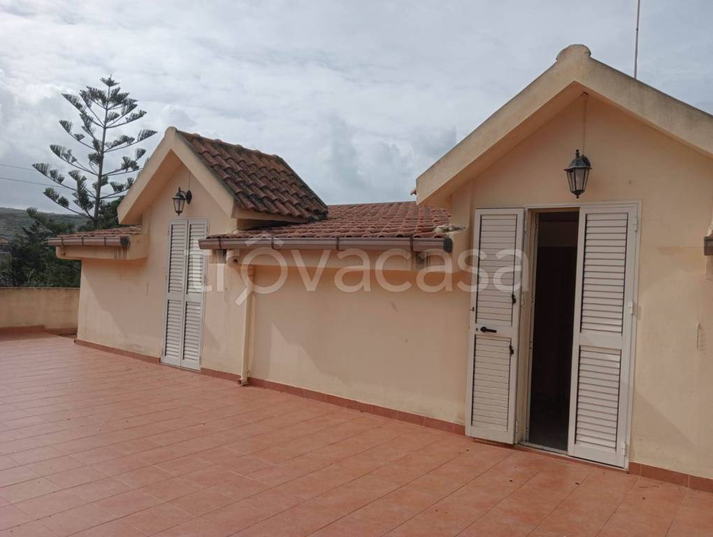 casa indipendente in vendita a Licata