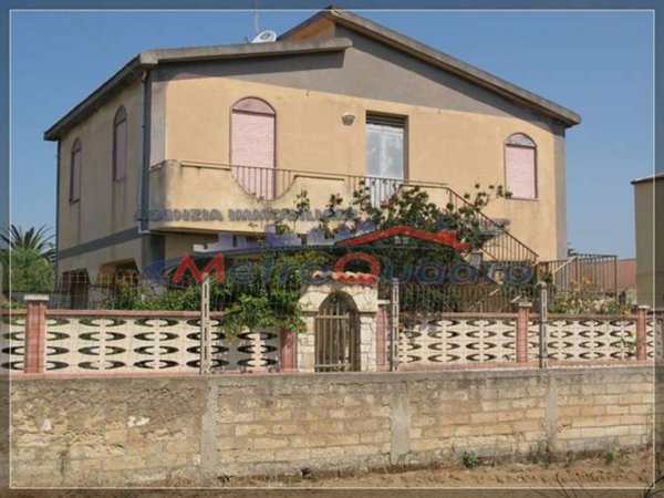 casa indipendente in vendita a Licata