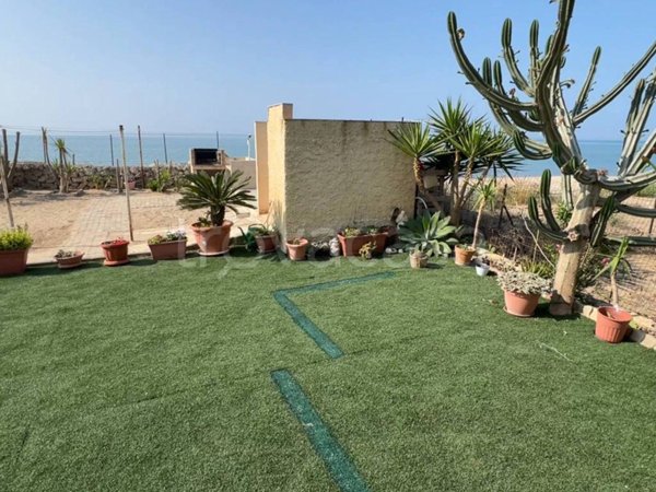 casa indipendente in vendita a Licata
