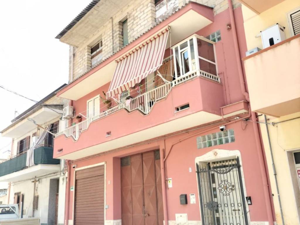 intera palazzina in vendita a Licata