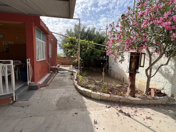 casa indipendente in vendita a Licata