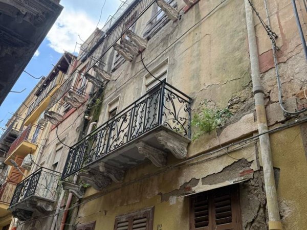 intera palazzina in vendita a Licata