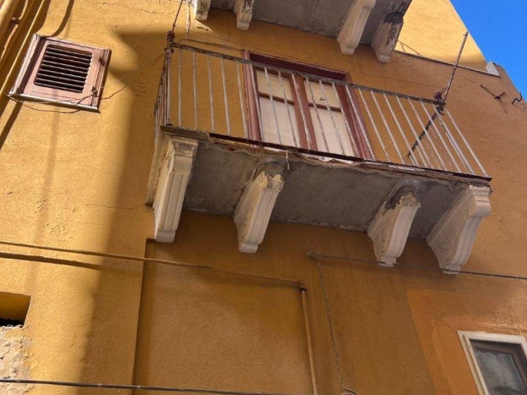 casa indipendente in vendita a Licata