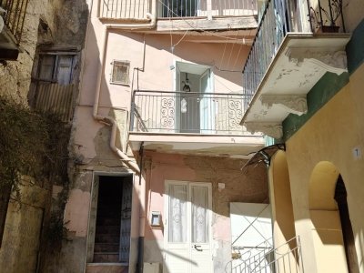 intera palazzina in vendita a Licata