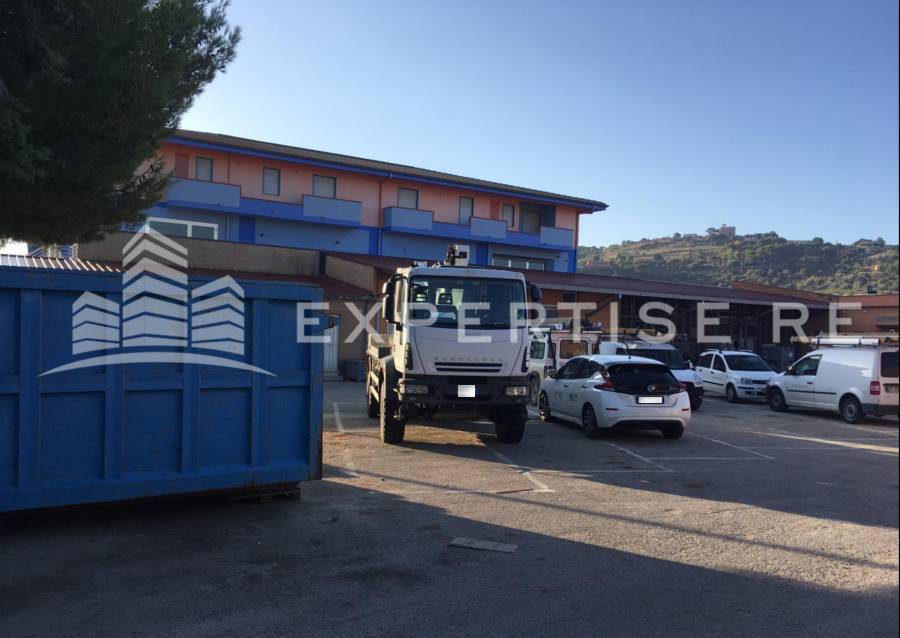 capannone in vendita a Licata