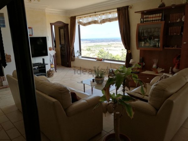 casa indipendente in vendita a Licata