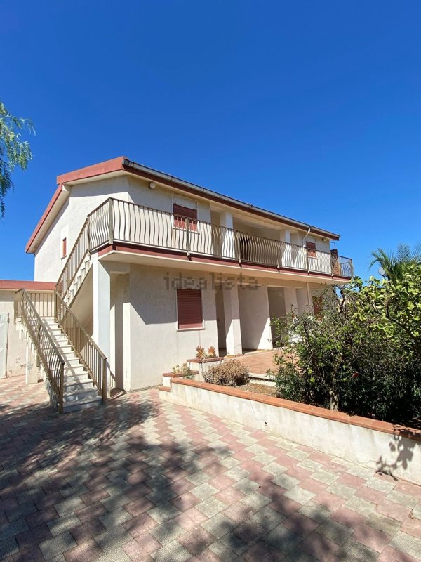 casa indipendente in vendita a Licata